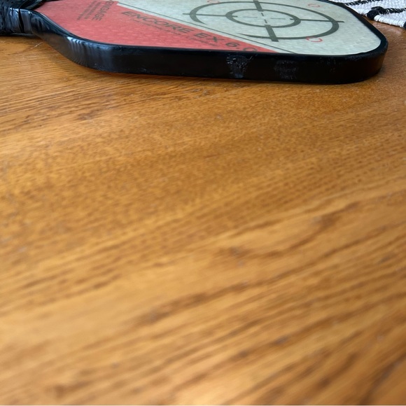 Engage encore EX6.0 Pickle Ball paddle - Picture 4 of 9